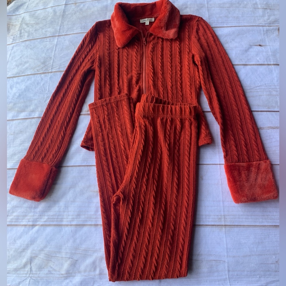 Ellie & Kate Rust Sweater Outfit Top and Bottoms Size Medium